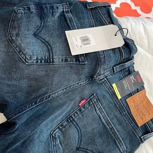 NWT Mens Levi’s 511 Slim 32x32